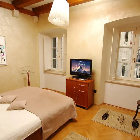 Celenga With Free Offsite Parking アパート ドゥブロブニク