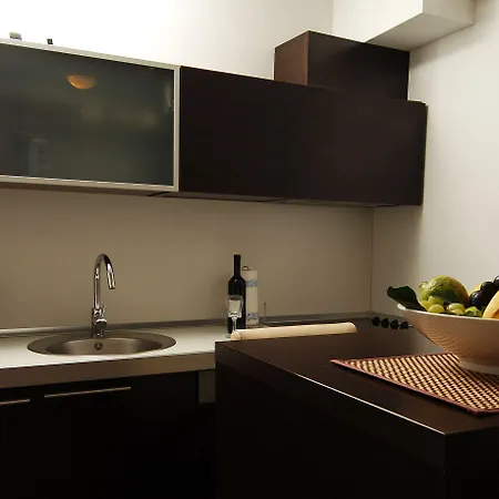 Celenga With Free Offsite Parking