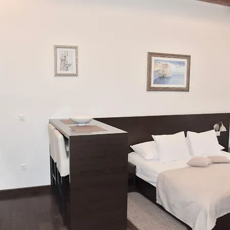 Celenga With Free Offsite Parking * Дубровник