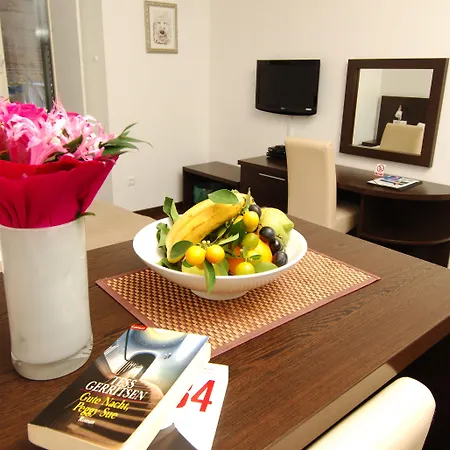 Апартаменты Celenga With Free Offsite Parking Дубровник