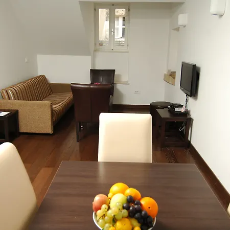 Διαμέρισμα Celenga With Free Offsite Parking Ντουμπρόβνικ