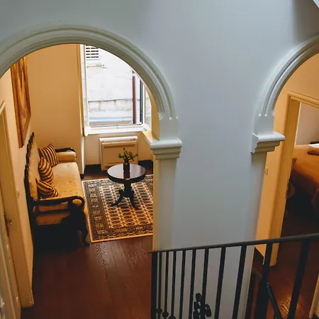 Celenga With Free Offsite Parking *