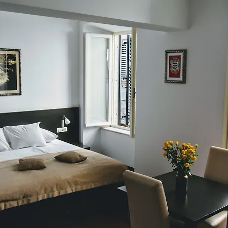 Celenga With Free Offsite Parking Дубровник