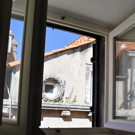 Celenga With Free Offsite Parking Апартаменты *