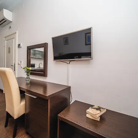 Διαμέρισμα Celenga With Free Offsite Parking