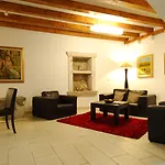Celenga With Free Offsite Parking Apartman