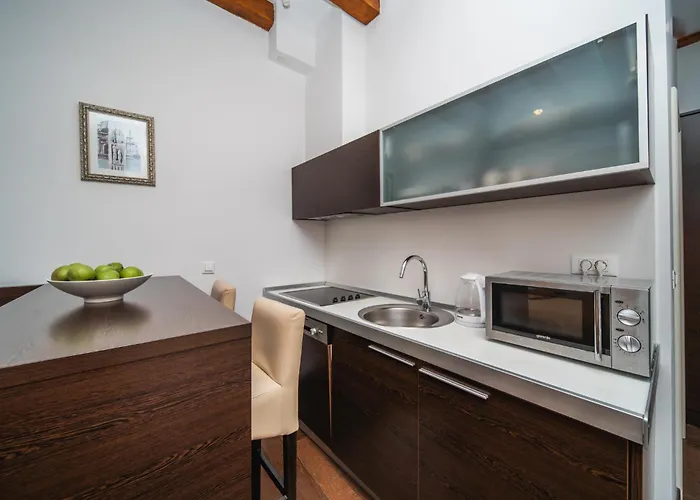 Celenga With Free Offsite Parking Apartman *